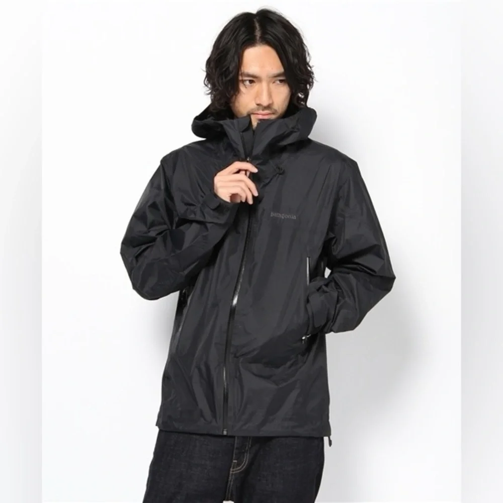 Patagonia M’s Super Cell Jacket – GORE-TEX Paclite® – Size M – Black - Picture 1 of 16